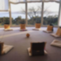 54799695_787975111581111_433525153373093